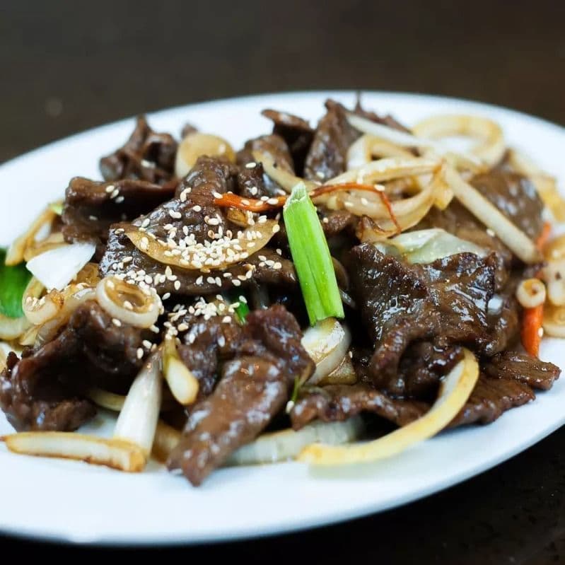 D2. Sesame Beef Chef's Special