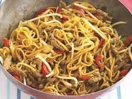 N2. Singapore Beef Noodles